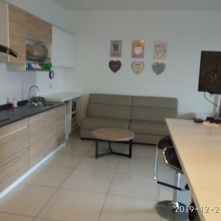 Hasanah Evo Studio Suites Kampong Sungai Ramal Dalam Luaran gambar